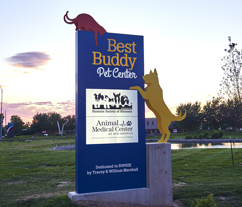Best Buddy Pet Center monument sign